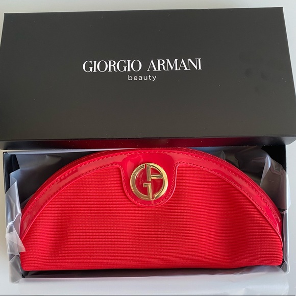 Packaging Giorgio Armani Beauty Giorgio Armani Red Packaging
